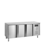 MESA REFRIGERADA 3 PUERTAS CON ENCIMERA LISA SIN PETO FONDO 70CM K7310/-SP